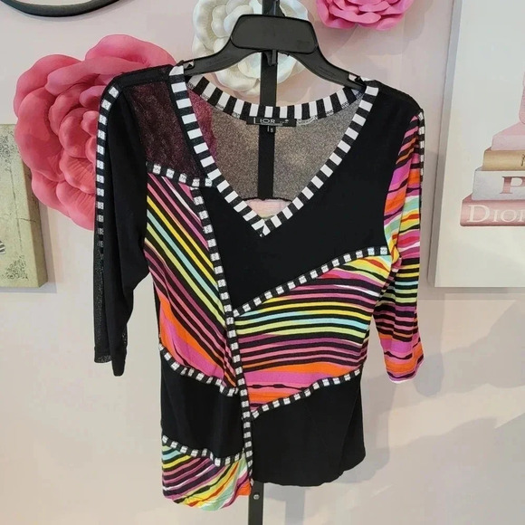 Lior Paris Checkered Mesh, Squares Tunic, Lace Shoulder & Trimmed V-Neck - Picture 1 of 5